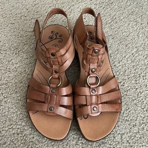 BareTraps Delia Women's Sandals